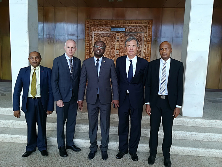 Diplomatie  / Trois nouveaux ambassadeurs à Moroni